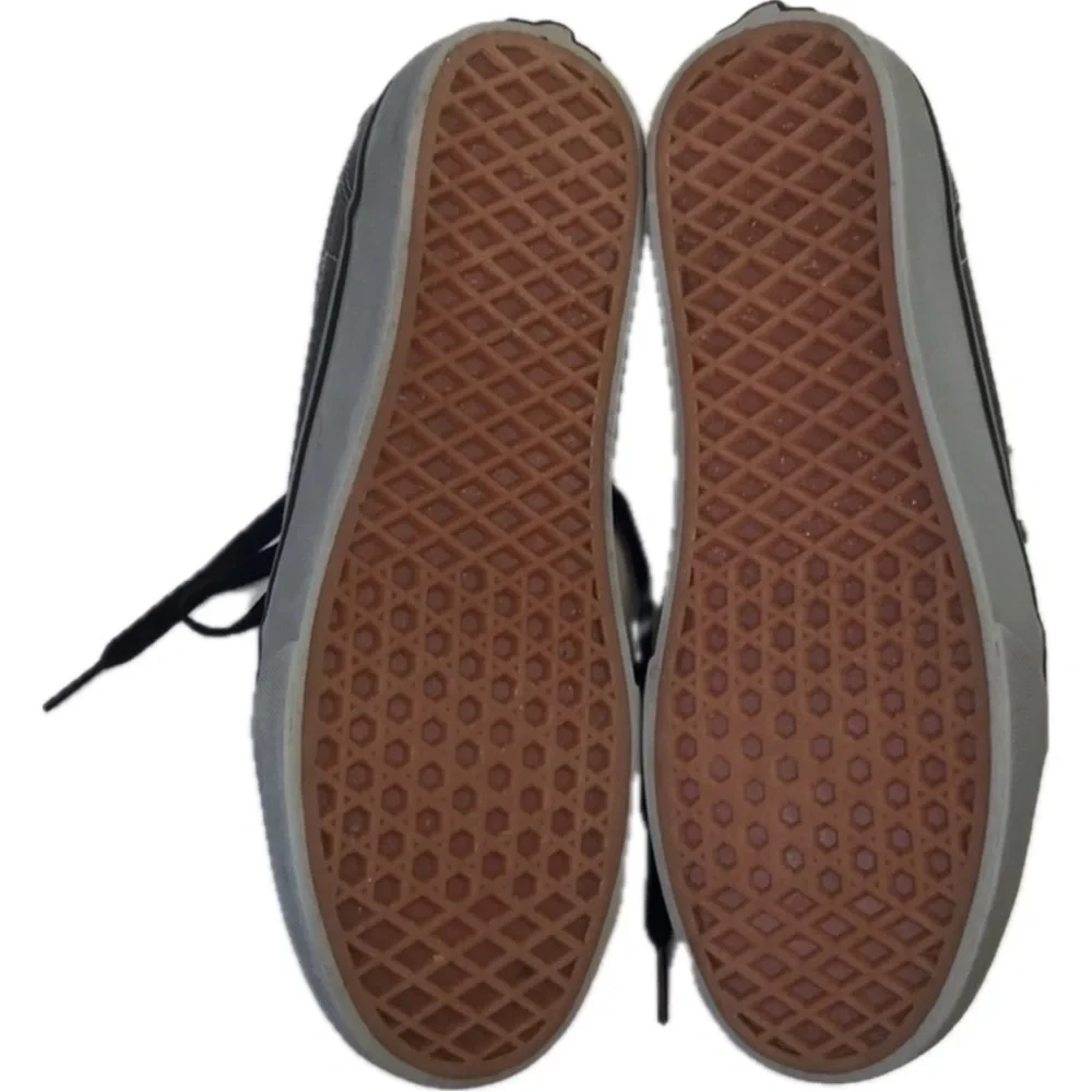 Vans van bishop